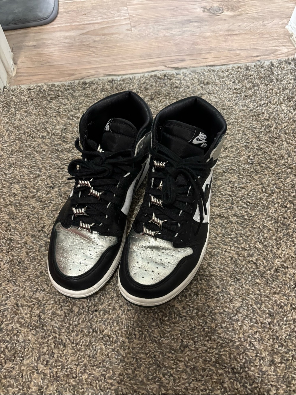 Silver Toe Retro 1 High women’s 7
